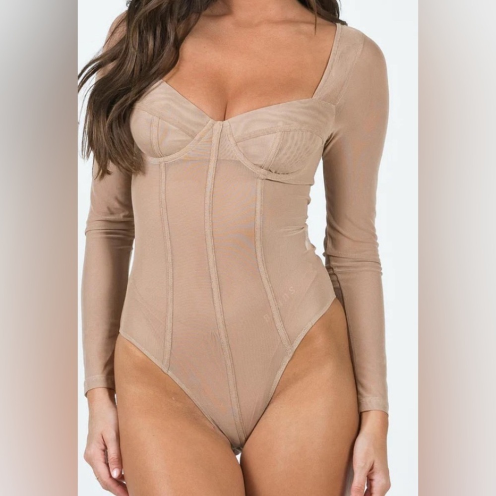 NWT Princess Polly Leonie Bodysuit beige size US 6 EU 38